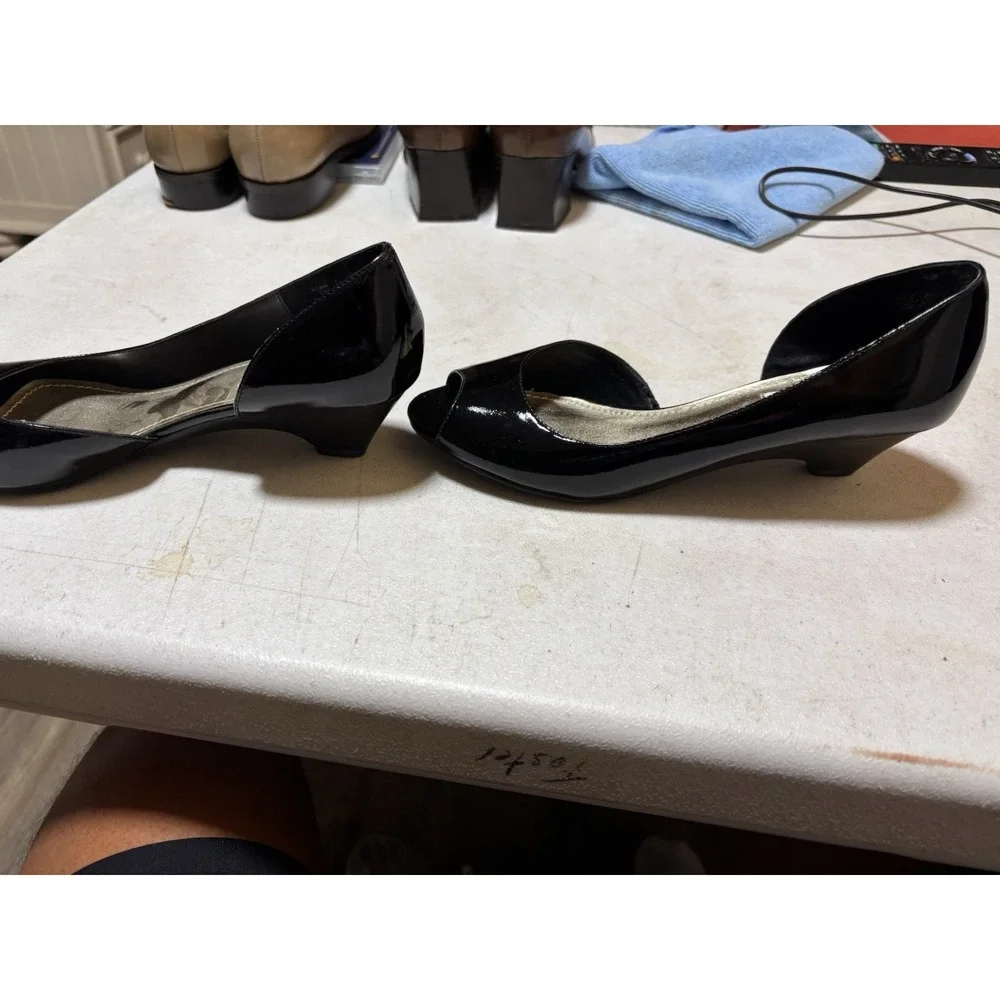 Steve Madden Vintage Pumps Black High Heels,‎ Size 7.5Open Toe, Leather